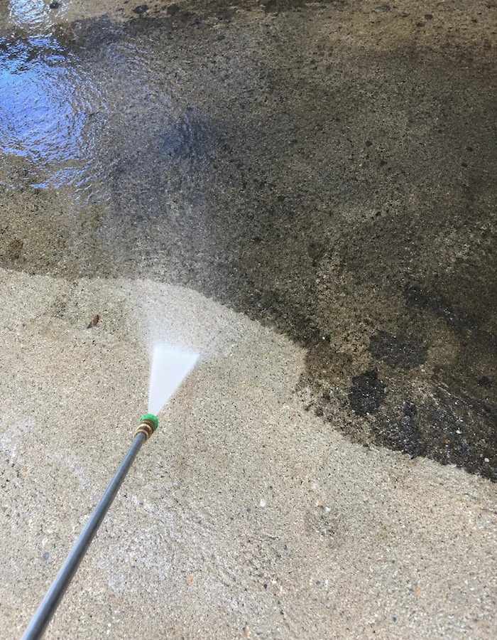pressure-washing-driveway-cleaning-terre-haute-in